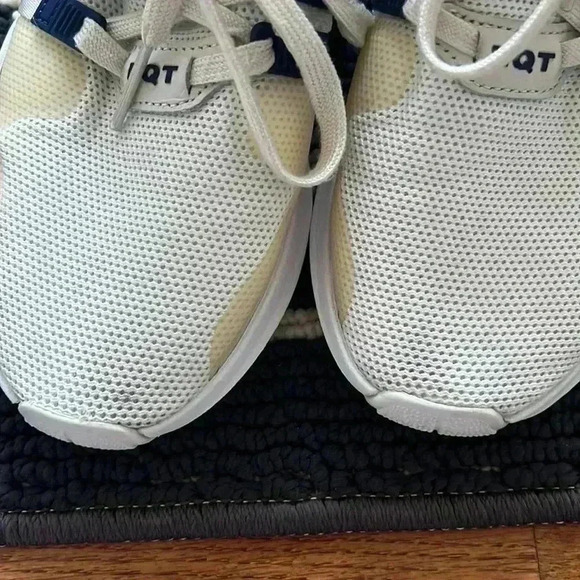 BIG KIDS SIZE 6.5 (Women’s 8.5) ADIDAS EQT - Picture 9 of 9